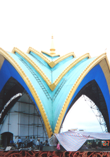 1999云南造型网架